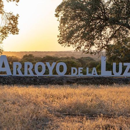 Hostel Divino Morales Arroyo de la Luz ภายนอก รูปภาพ