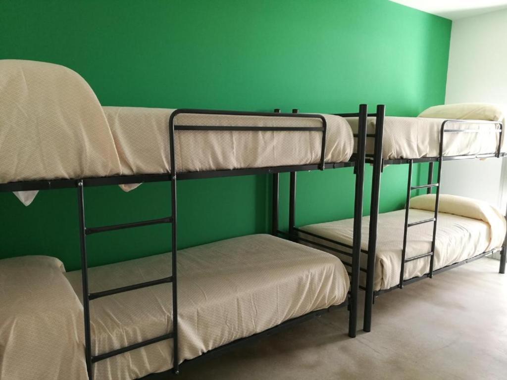 Hostel Divino Morales Arroyo de la Luz ภายนอก รูปภาพ