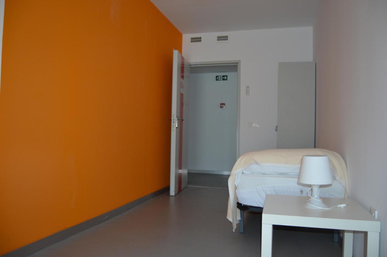 Hostel Divino Morales Arroyo de la Luz ภายนอก รูปภาพ